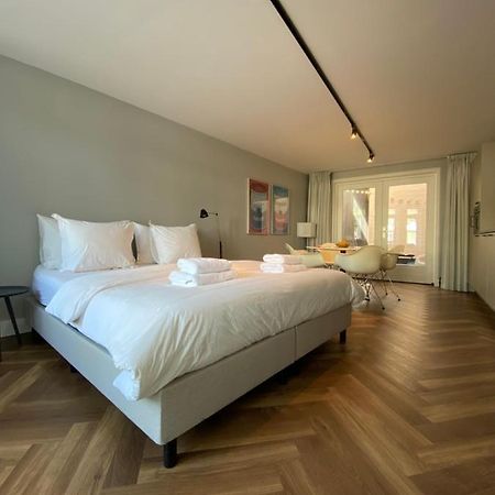 Studio 157, In De Stad Aan De Gracht Kampen Bagian luar foto