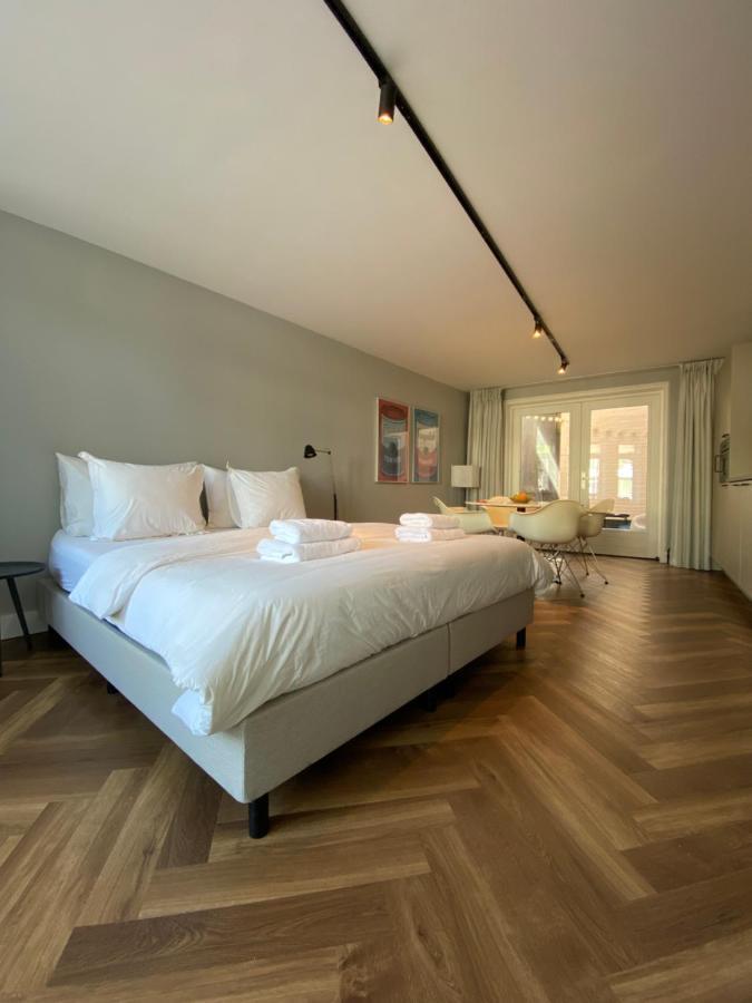 Studio 157, In De Stad Aan De Gracht Kampen Bagian luar foto