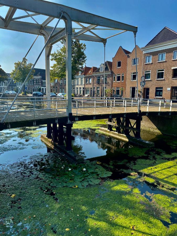 Studio 157, In De Stad Aan De Gracht Kampen Bagian luar foto